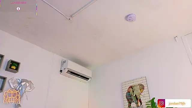 JordanSmiith  online show from 06-25-26, 05:12