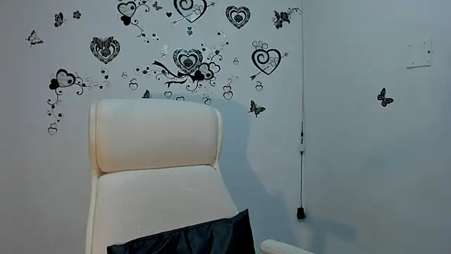 Snapshot of Linisprincehot69 chatting on 11-01-25, 05:31 Linisprincehot69 online show from 11-01-25, 05:31