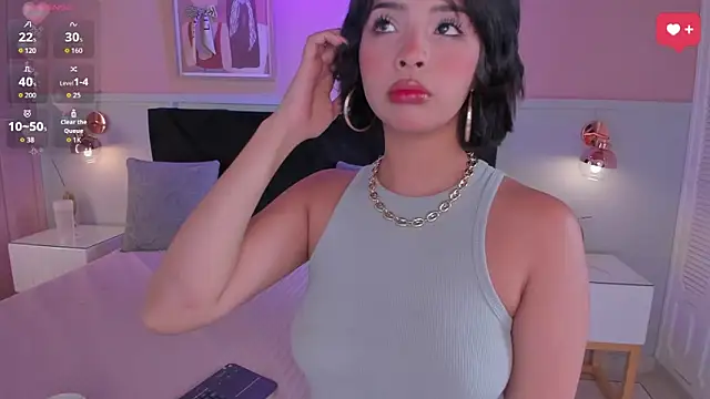 Snapshot of chloe_watson_ chatting on 03-27-26, 07:57 chloe watson online show from 03-27-26, 07:57