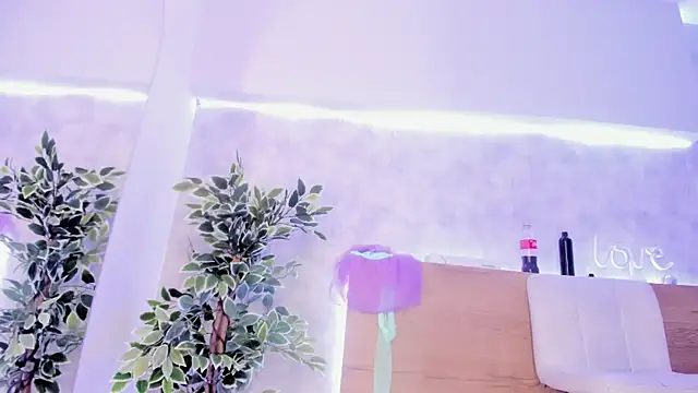 Snapshot of tatijara chatting on 02-04-25, 06:36 tatijara online show from 02-04-25, 06:36