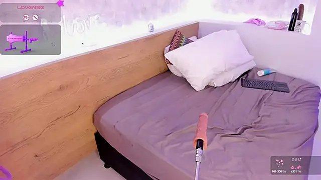 Snapshot of tatijara chatting on 02-10-25, 05:47 tatijara online show from 02-10-25, 05:47