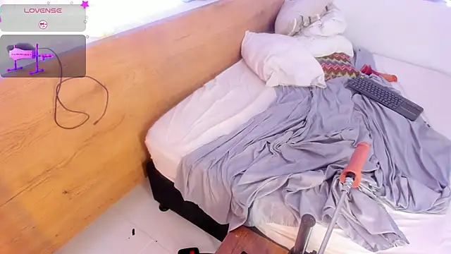 Snapshot of tatijara chatting on 03-01-25, 08:56 tatijara online show from 03-01-25, 08:56