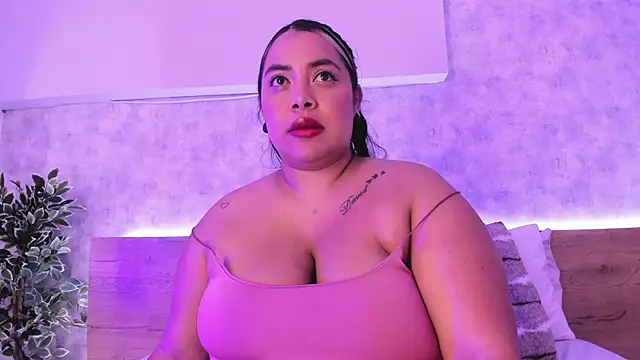 Snapshot of tatijara chatting on 03-15-25, 07:16 tatijara online show from 03-15-25, 07:16