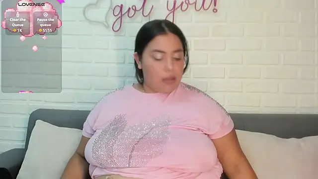 Snapshot of tatijara chatting on 09-19-25, 07:36 tatijara online show from 09-19-25, 07:36