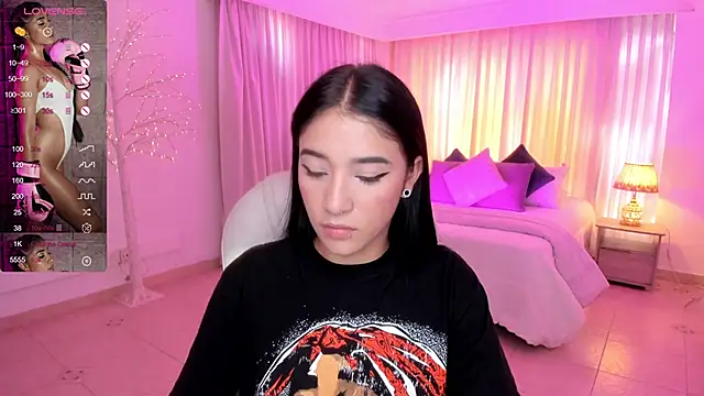 Antonella Grayy online show from 01-20-25, 02:03