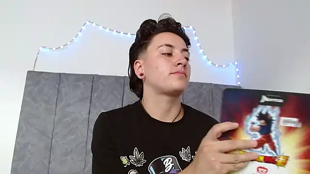 linda 33 online show from 09-25-25, 07:06