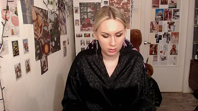 CapriScorpion online show from 12-12-24, 03:59