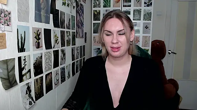 CapriScorpion online show from 09-21-25, 11:34