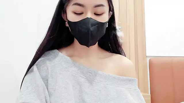 Lita-Julia online show from 01-23-25, 02:17