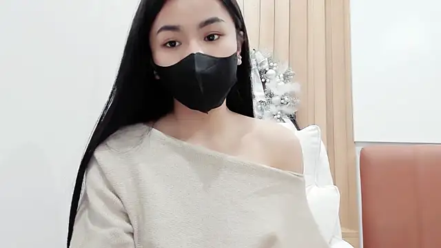 Lita-Julia online show from 02-27-25, 08:20