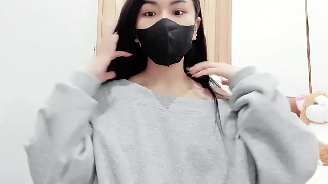 Lita-Julia online show from 03-02-25, 07:23