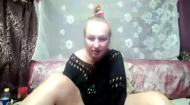 Snapshot of Alina_Night_777 chatting on 03-09-25, 10:41 Alina Night 777 online show from 03-09-25, 10:41