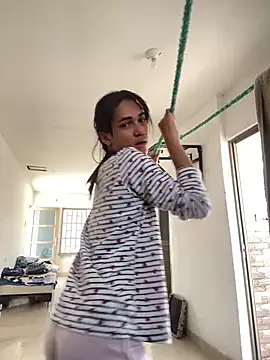 Snapshot of KatrinaQueen1 chatting on 03-27-26, 04:29 KatrinaQueen1 online show from 03-27-26, 04:29