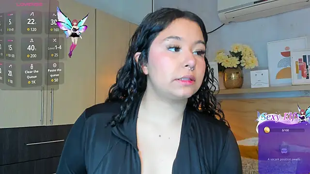 Atenea cuteee online show from 01-02-25, 07:07