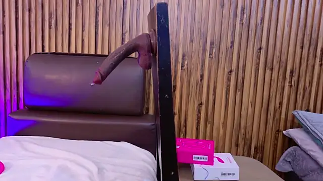 evelynjohnsoon online show from 10-14-25, 12:06