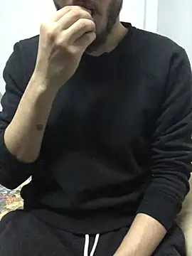 Snapshot of Arabian-B chatting on 01-06-25, 06:10 Arabian-B online show from 01-06-25, 06:10