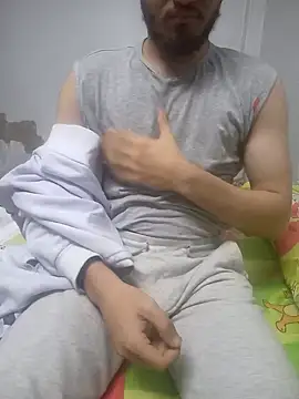 Snapshot of Arabian-B chatting on 01-17-25, 12:31 Arabian-B online show from 01-17-25, 12:31