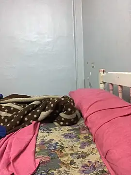 Snapshot of Arabian-B chatting on 02-12-25, 05:26 Arabian-B online show from 02-12-25, 05:26