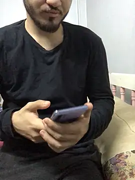 Snapshot of Arabian-B chatting on 02-18-25, 05:42 Arabian-B online show from 02-18-25, 05:42