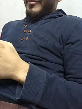 Snapshot of Arabian-B chatting on 02-23-25, 11:44 Arabian-B online show from 02-23-25, 11:44