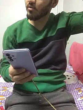 Snapshot of Arabian-B chatting on 03-02-25, 07:56 Arabian-B online show from 03-02-25, 07:56