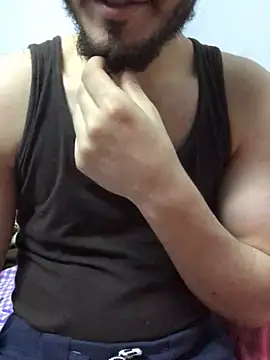 Snapshot of Arabian-B chatting on 03-06-25, 10:15 Arabian-B online show from 03-06-25, 10:15