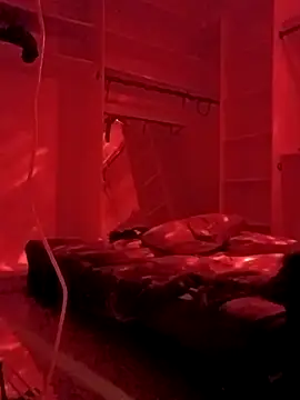 prettyboi6992 online show from 04-03-26, 06:44