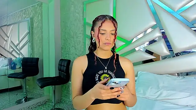 Miia002 online show from 11-25-25, 04:01