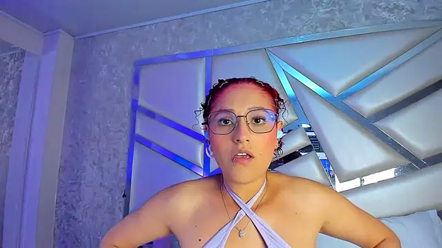 Miia002 online show from 02-04-26, 12:05