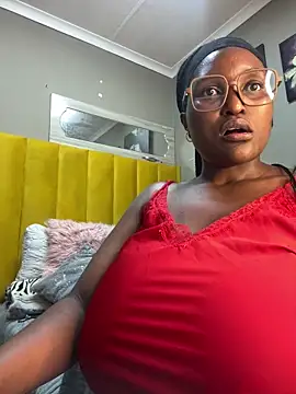 Bustygoddess32 online show from 01-29-25, 10:43