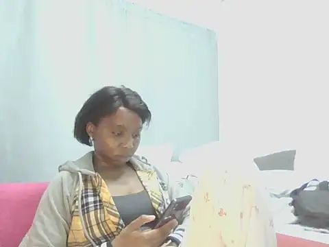 Sexxybella27 online show from 06-18-26, 07:51