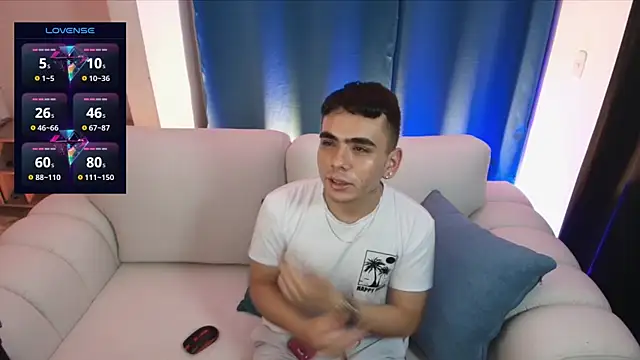 Snapshot of Jey_keler1 chatting on 09-28-25, 09:42 Jey keler1 online show from 09-28-25, 09:42