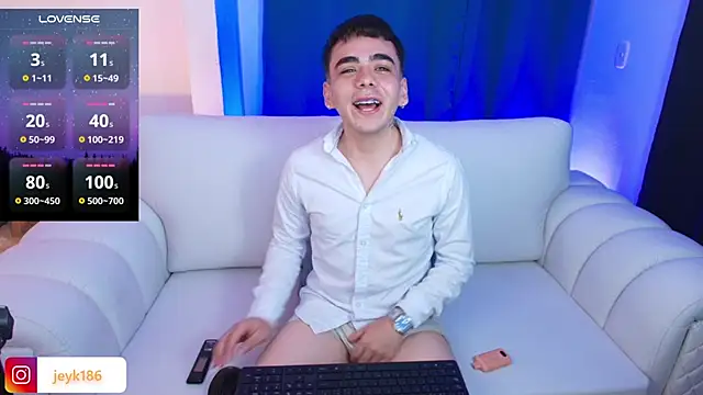 Snapshot of Jey_keler1 chatting on 10-25-25, 01:46 Jey keler1 online show from 10-25-25, 01:46