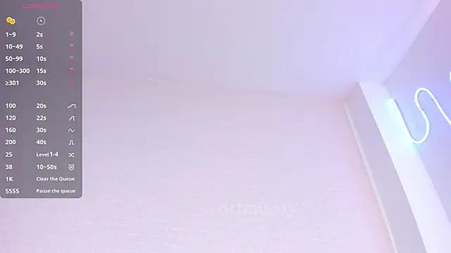 artmiaa online show from 10-08-25, 01:53