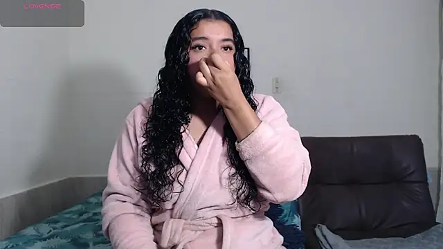 agata 22 online show from 12-23-25, 03:59