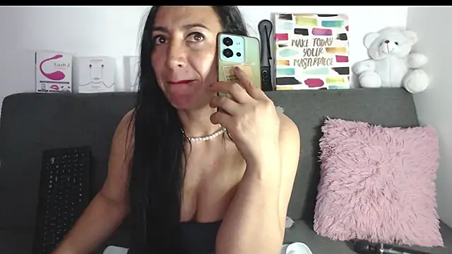 missbella1 online show from 12-11-24, 08:39