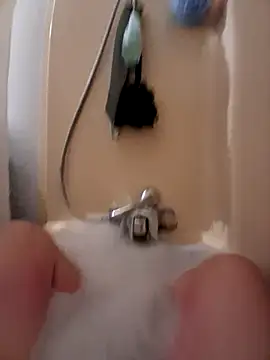 Snapshot of Lonefun4u chatting on 02-19-26, 12:28 Lonefun4u online show from 02-19-26, 12:28