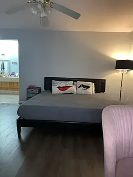 DestineeJayde online show from 10-17-25, 04:37