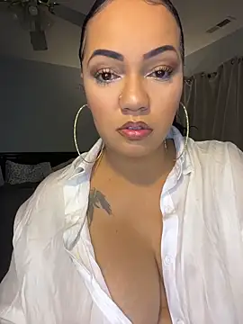 DestineeJayde online show from 10-28-25, 04:16