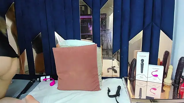 Barbie girl 69 online show from 11-08-25, 02:39