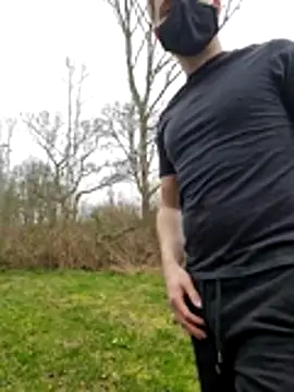 Snapshot of Jamestylerboi chatting on 03-24-26, 12:43 Jamestylerboi online show from 03-24-26, 12:43