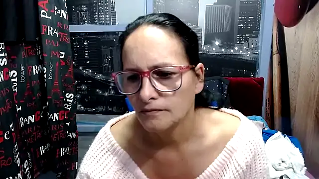 Snapshot of Nastylatinaxxx chatting on 12-28-24, 12:45 Nastylatinaxxx online show from 12-28-24, 12:45