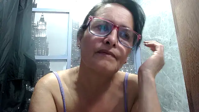 Snapshot of Nastylatinaxxx chatting on 09-12-25, 12:11 Nastylatinaxxx online show from 09-12-25, 12:11