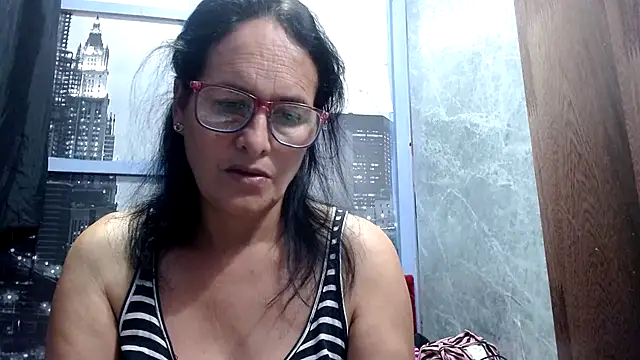 Snapshot of Nastylatinaxxx chatting on 09-26-25, 12:42 Nastylatinaxxx online show from 09-26-25, 12:42