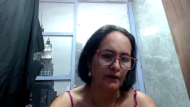 Snapshot of Nastylatinaxxx chatting on 10-20-25, 12:05 Nastylatinaxxx online show from 10-20-25, 12:05