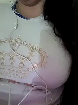 Snapshot of Zanoba-16 chatting on 02-03-25, 07:52 Zanoba-16 online show from 02-03-25, 07:52