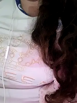 Snapshot of Zanoba-16 chatting on 02-06-25, 01:54 Zanoba-16 online show from 02-06-25, 01:54