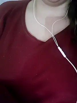 Snapshot of Zanoba-16 chatting on 02-14-25, 09:24 Zanoba-16 online show from 02-14-25, 09:24