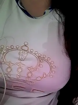 Snapshot of Zanoba-16 chatting on 03-06-25, 12:54 Zanoba-16 online show from 03-06-25, 12:54