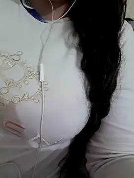 Snapshot of Zanoba-16 chatting on 03-10-25, 07:40 Zanoba-16 online show from 03-10-25, 07:40